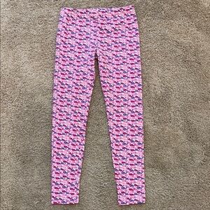 Vineyard Vines girls pink & purple whale print leggings, large